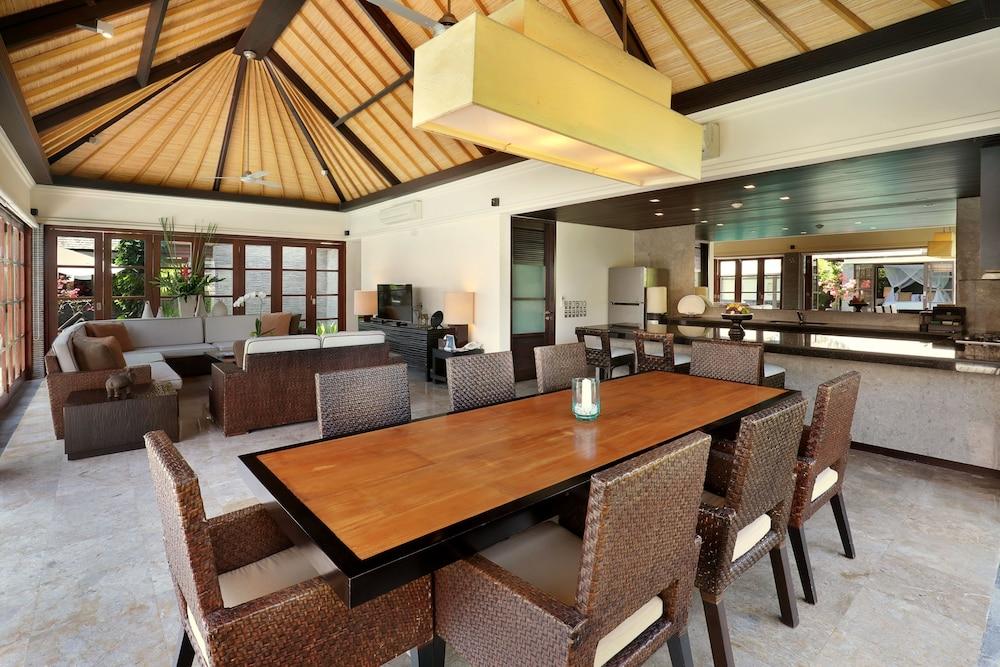 Вилла Peppers Seminyak Экстерьер фото