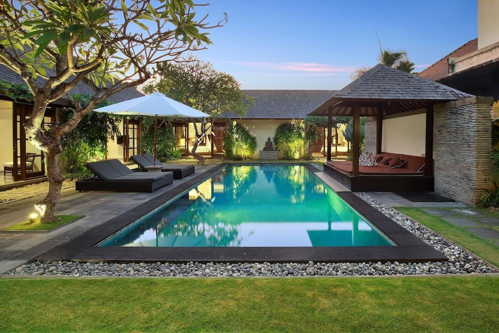 Вилла Peppers Seminyak Экстерьер фото
